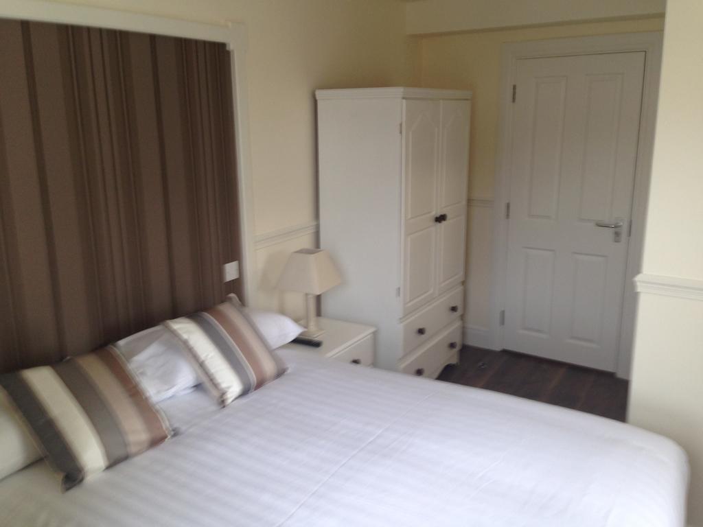 The Fleet Inn Guesthouse & Restaurant Killybegs Room photo